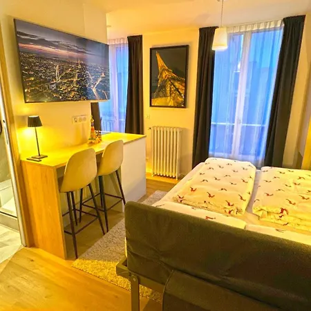 Paris Apartment * Париж