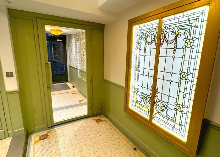 Paris Apartment Апартаменты